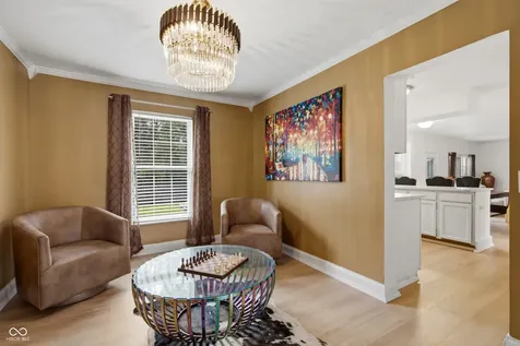 6865 Hollingsworth Drive Indianapolis IN 46268