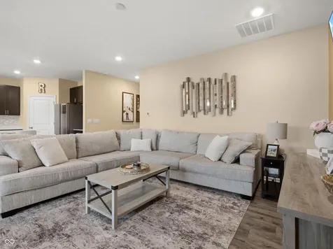 290 Waterford Lane Pendleton IN 46064