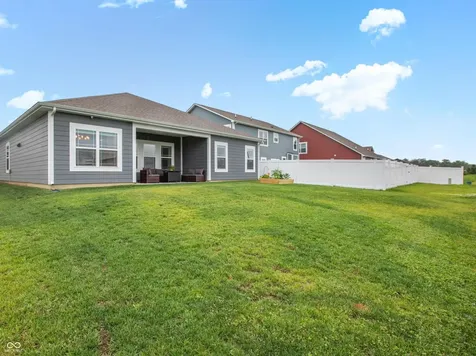 290 Waterford Lane Pendleton IN 46064