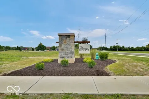 1313 Authentic Lane Indianapolis IN 46239