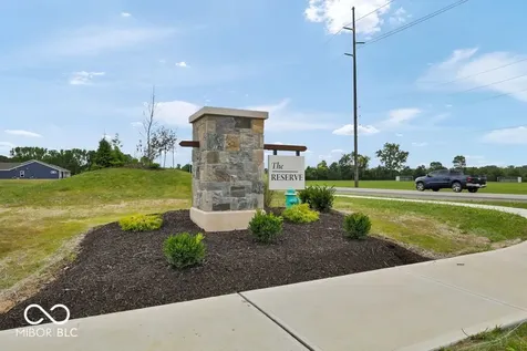 1313 Authentic Lane Indianapolis IN 46239