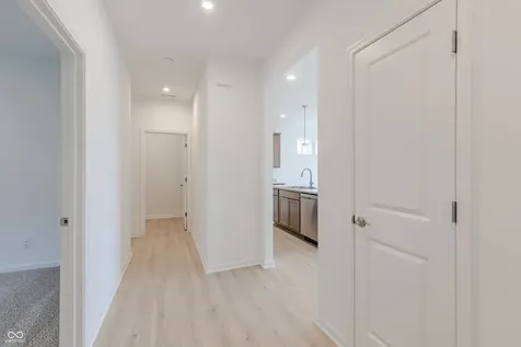 1313 Authentic Lane Indianapolis IN 46239