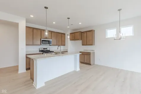 1313 Authentic Lane Indianapolis IN 46239