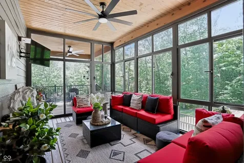 2731 W Lost Mans Lane Bloomington IN 47404