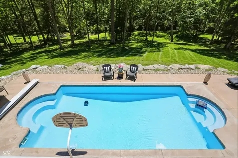 2731 W Lost Mans Lane Bloomington IN 47404