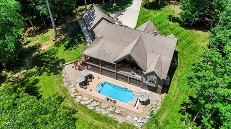 2731 W Lost Mans Lane Bloomington IN 47404
