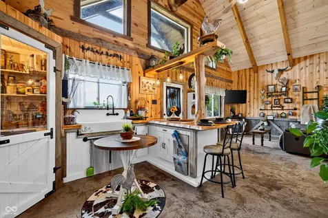 2443 Mangus Road Poland IN 47868