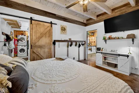 2443 Mangus Road Poland IN 47868