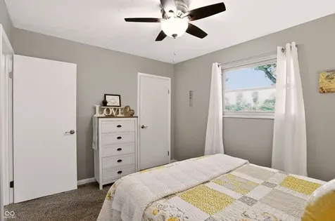 5216 S 600 W New Palestine IN 46163