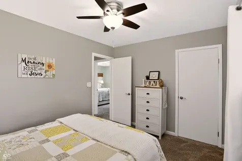 5216 S 600 W New Palestine IN 46163