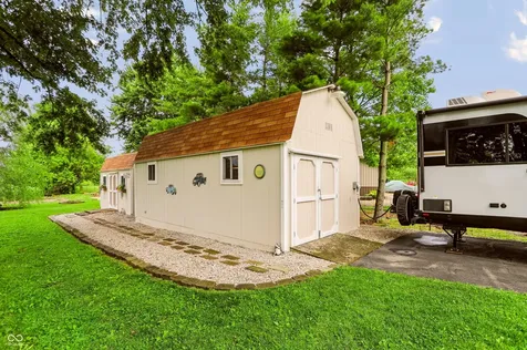 5216 S 600 W New Palestine IN 46163