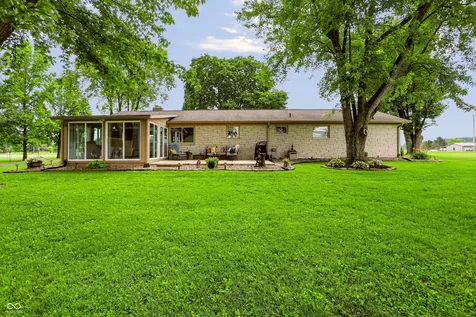 5216 S 600 W New Palestine IN 46163
