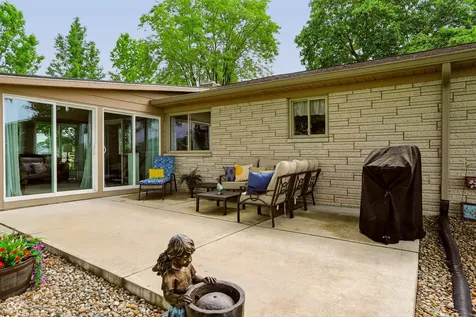 5216 S 600 W New Palestine IN 46163