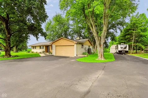 5216 S 600 W New Palestine IN 46163