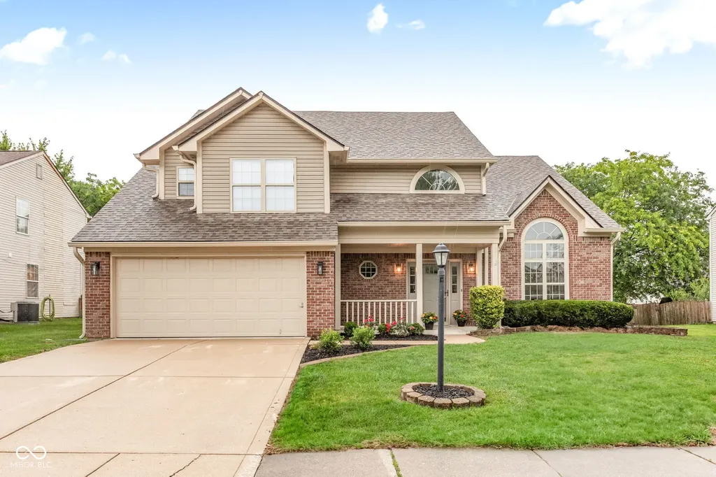 695 Stone Lane Avon IN 46123