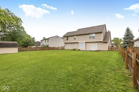 695 Stone Lane Avon IN 46123