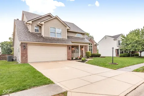 695 Stone Lane Avon IN 46123