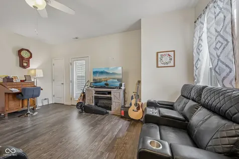 497 Nick Court Martinsville IN 46151