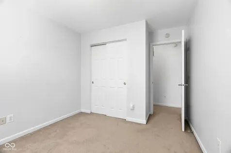 3017 Skylar Lane Indianapolis IN 46208