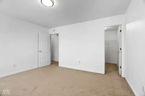 3017 Skylar Lane Indianapolis IN 46208