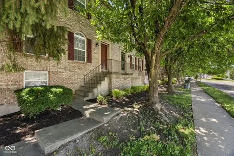 3017 Skylar Lane Indianapolis IN 46208