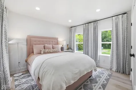 6185 Evanston Avenue Indianapolis IN 46220