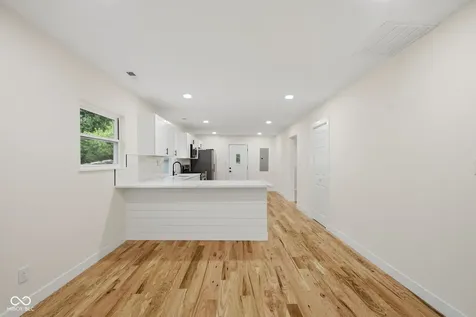 6125 Colonial Avenue Indianapolis IN 46228