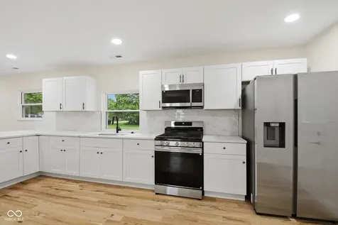 6125 Colonial Avenue Indianapolis IN 46228