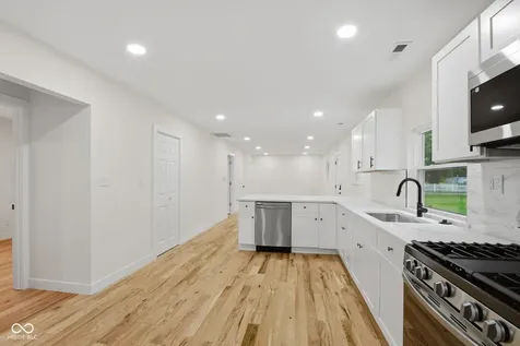 6125 Colonial Avenue Indianapolis IN 46228