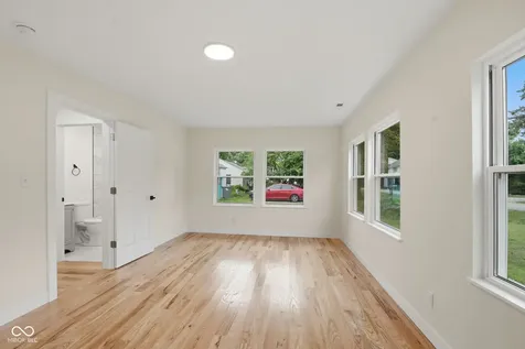 6125 Colonial Avenue Indianapolis IN 46228