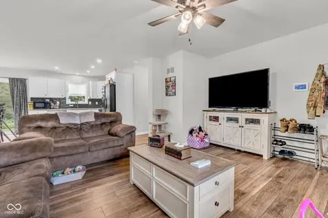 11603 E Blue Jay Court Springville IN 47462