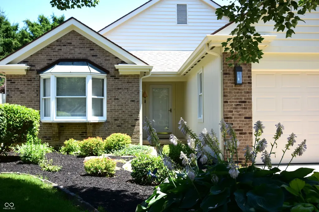 15 Ash Hill Court Batesville IN 47006