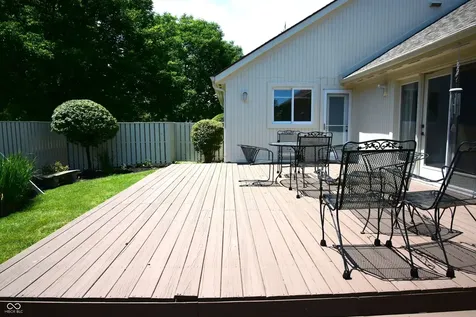 15 Ash Hill Court Batesville IN 47006