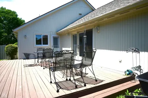 15 Ash Hill Court Batesville IN 47006