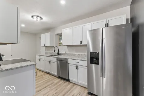 461 W 28th Street Indianapolis IN 46208