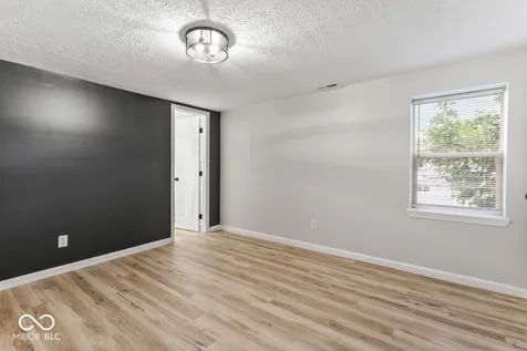 461 W 28th Street Indianapolis IN 46208