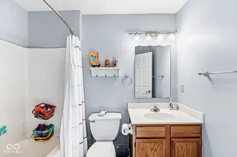 414 Winterwood Drive Avon IN 46123