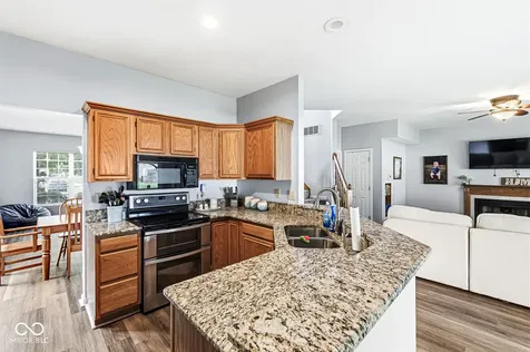 414 Winterwood Drive Avon IN 46123
