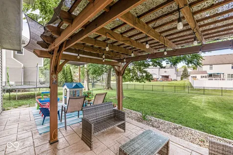414 Winterwood Drive Avon IN 46123