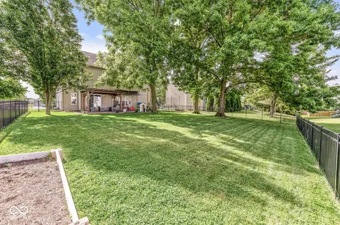 414 Winterwood Drive Avon IN 46123