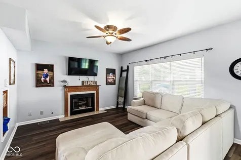 414 Winterwood Drive Avon IN 46123