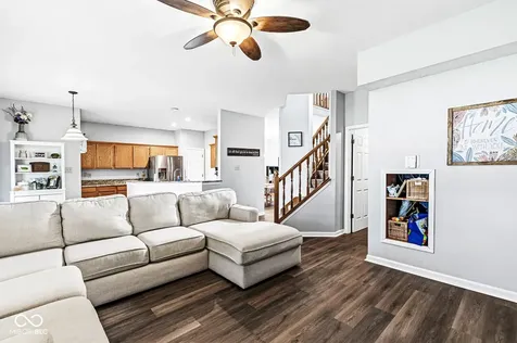414 Winterwood Drive Avon IN 46123