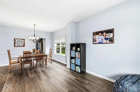414 Winterwood Drive Avon IN 46123