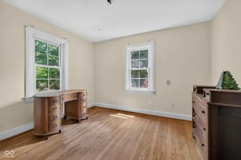 336 E 60th Street Indianapolis IN 46220