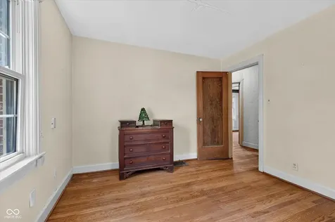 336 E 60th Street Indianapolis IN 46220