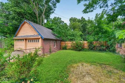 336 E 60th Street Indianapolis IN 46220