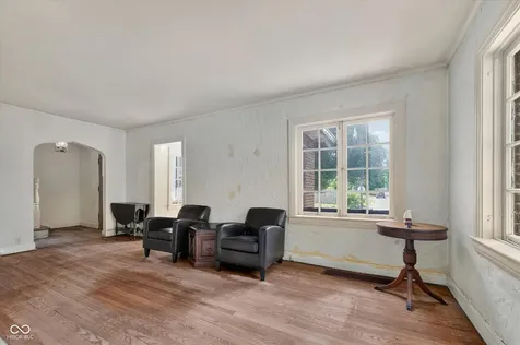 336 E 60th Street Indianapolis IN 46220