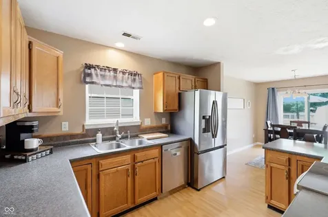 1004 Matterhorn Drive Lebanon IN 46052
