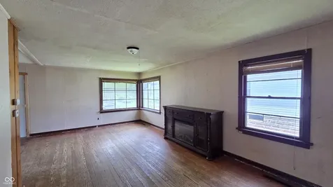 1329 S 5th Street Richmond IN 47374
