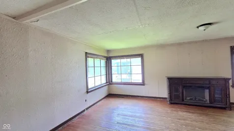 1329 S 5th Street Richmond IN 47374